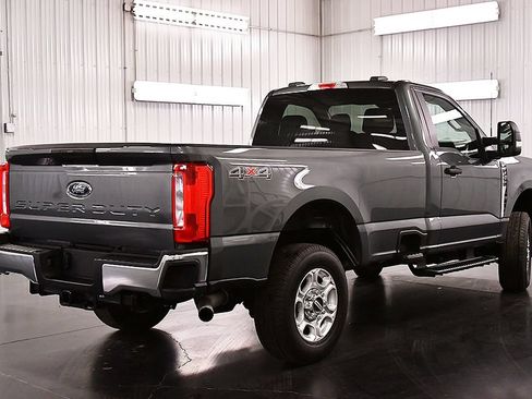 Used 2026 Ford F250 XLT AWD/4WD image 7