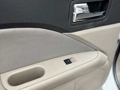 Used 2012 Ford Fusion S image 20