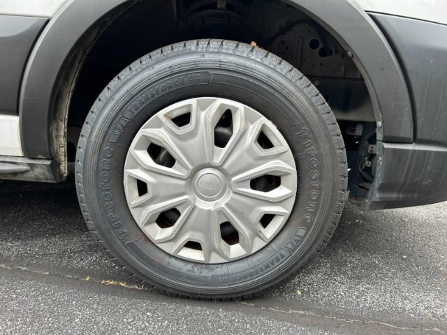 Used 2022 Ford E-Transit 148 High Roof Extended RWD image 36