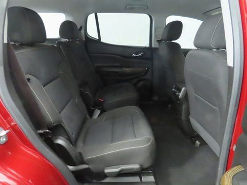 Used 2023 GMC Acadia SLE w/ LPO, Floor Liner Package image 22
