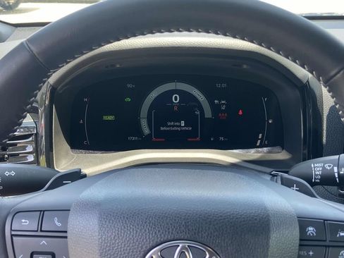 Used 2025 Toyota Camry SE w/ Multimedia Upgrade Package FWD image 36