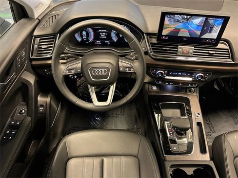 Used 2024 Audi Q5 2.0T Premium Plus w/ Premium Plus Package image 19