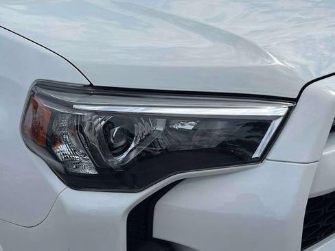 Certified 2023 Toyota 4Runner TRD Off-Road Premium w/ Off Road Premium Plus Package AWD/4WD image 13