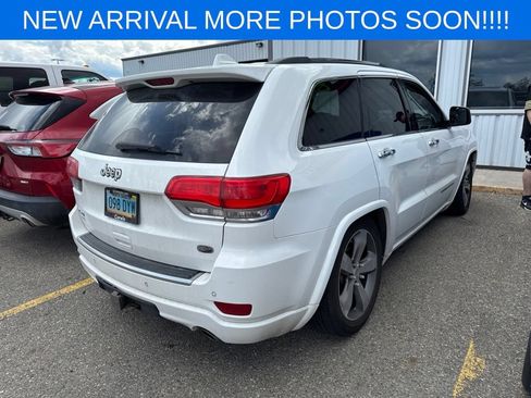 Used 2014 Jeep Grand Cherokee Overland AWD/4WD image 8