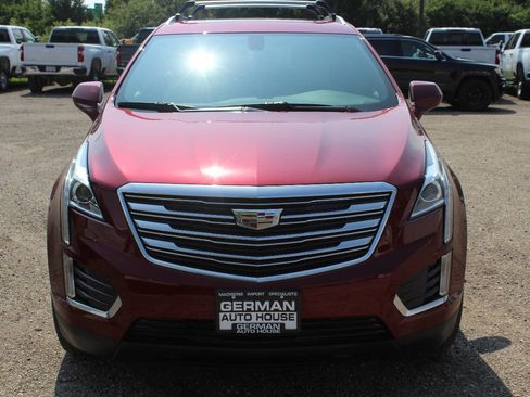 Used 2017 Cadillac XT5 Luxury w/ Advanced Security Package AWD/4WD image 2