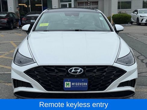 Certified 2022 Hyundai Sonata Limited FWD image 9