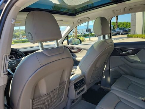 Used 2023 Audi Q7 2.0T Premium Plus w/ Premium Plus Package image 17