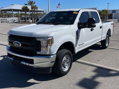 Used 2018 Ford F250 XL w/ Power Equipment Group image 2