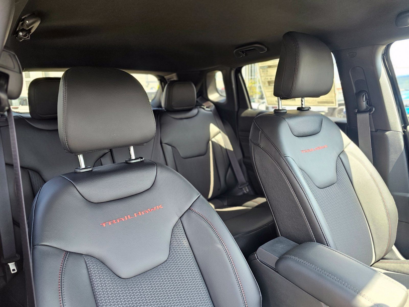 New 2026 Jeep Compass Trailhawk AWD/4WD image 28