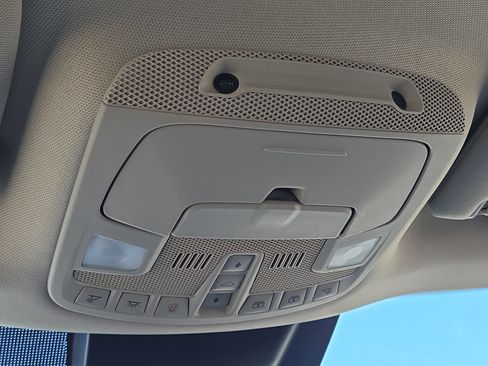 Used 2020 Ford Expedition Platinum image 35