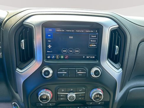 Used 2019 GMC Sierra 1500 SLE w/ SLE Value Package AWD/4WD image 13