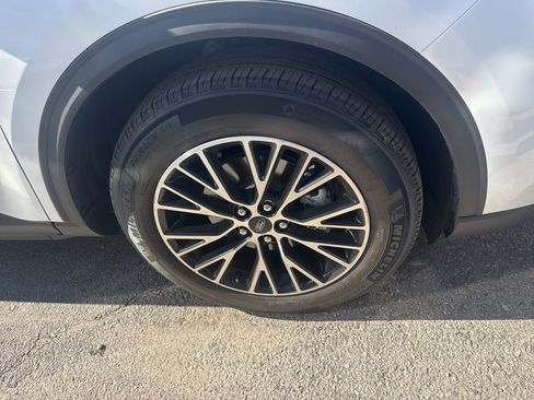 Used 2023 Ford Escape Active image 4