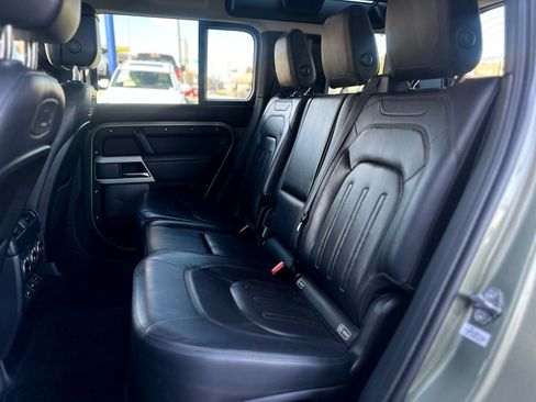 Used 2020 Land Rover Defender 110 HSE image 10