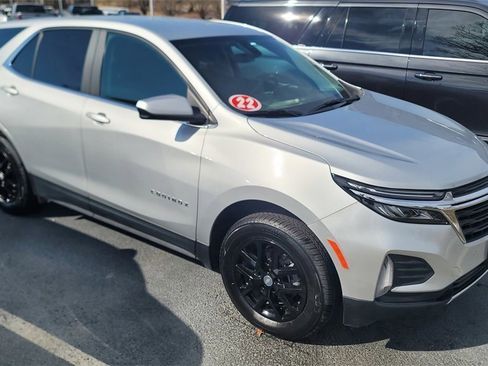 Used 2022 Chevrolet Equinox LT image 10