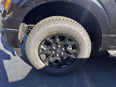 New 2025 Ford F150 XLT image 13