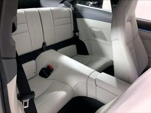 Certified 2020 Porsche 911 Carrera RWD image 19