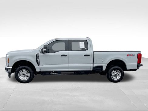 Used 2025 Ford F250 XL w/ XL Driver Assist Package AWD/4WD image 5