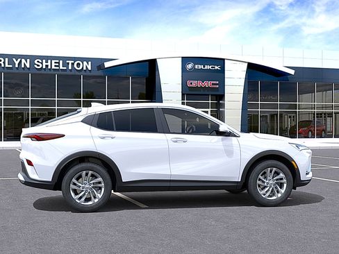 New 2026 Buick Envista Preferred FWD image 5