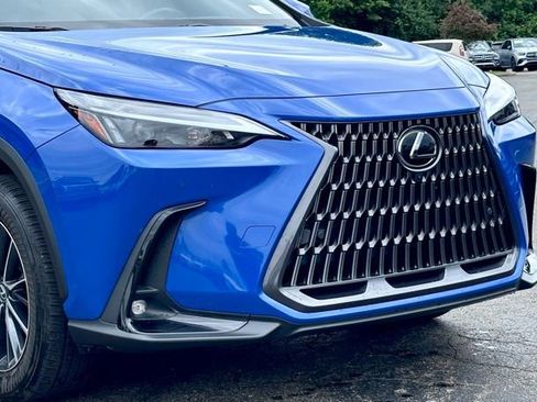 Used 2025 Lexus NX 350 AWD w/ Accessory Package (2T) image 2