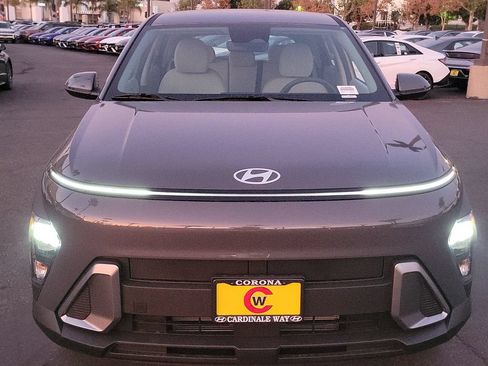 Used 2026 Hyundai Kona SE FWD image 4