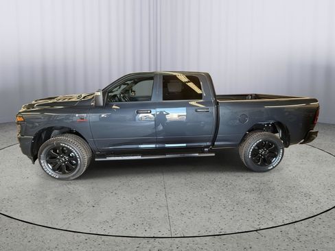 New 2026 RAM 2500 Tradesman AWD/4WD image 4