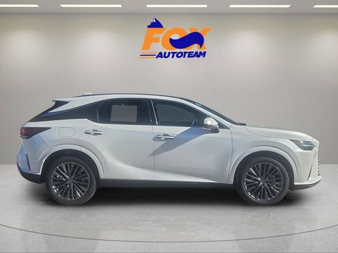 New 2026 Lexus RX 450h 450h+ Luxury image 2