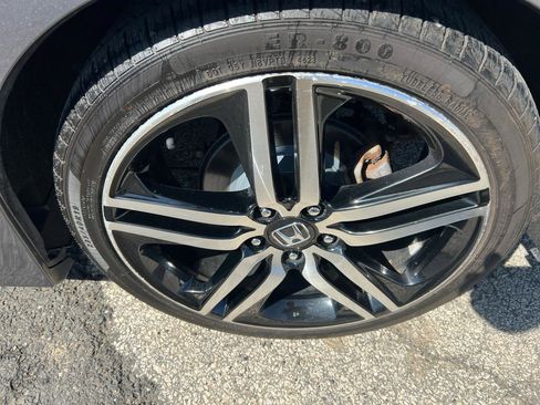 Used 2017 Honda Accord Sport Special Edition image 9