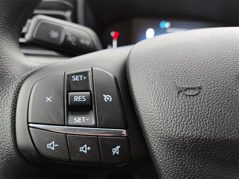 New 2026 Ford Maverick XL image 19