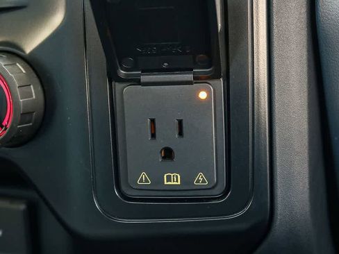 New 2026 Ford F250 XL w/ XL Chrome Package image 22