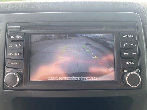 Used 2018 Nissan NV 3500 SL w/ Navigation Package RWD image 17