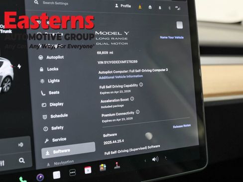 Used 2021 Tesla Model Y Long Range image 18