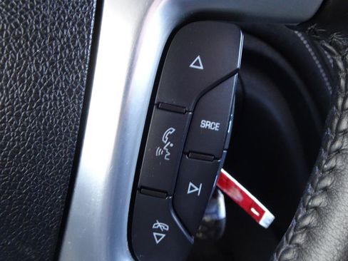 Used 2016 Chevrolet Traverse LT w/ Style and Technology Package image 20