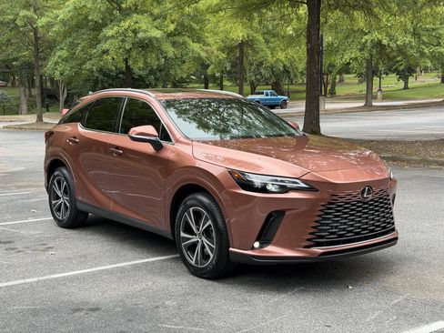 Used 2024 Lexus RX 350 Premium w/ Accessory Package (Z1) FWD image 3
