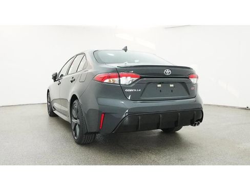 Used 2026 Toyota Corolla SE FWD image 25