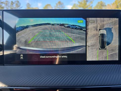 New 2026 Nissan Kicks SR image 25