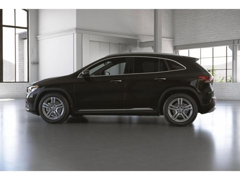 Used 2023 Mercedes-Benz GLA 250 4MATIC image 34