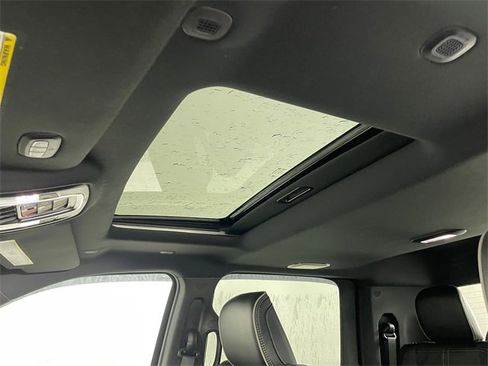 Certified 2024 RAM 2500 Limited image 14