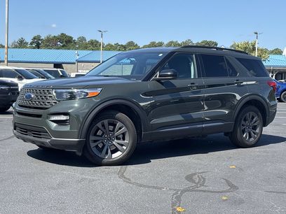 Certified 2024 Ford Explorer XLT w/ Equipment Group 202A