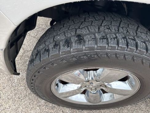 Used 2016 RAM 1500 Big Horn image 4