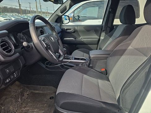 Used 2022 Toyota Tacoma image 7