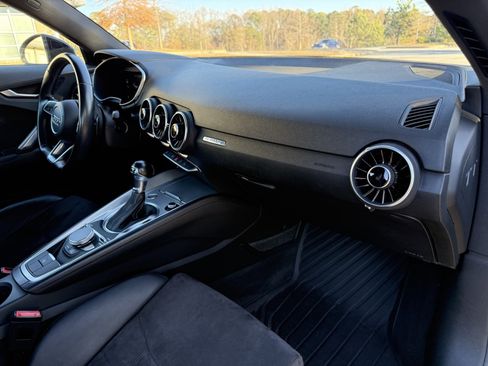 Used 2017 Audi TT 2.0T w/ Technology Package image 23