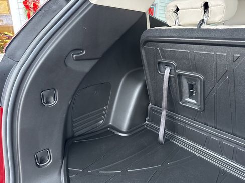 Certified 2024 Buick Enclave Essence w/ Technology Package image 42