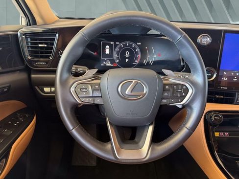 Certified 2025 Lexus NX 250 FWD w/ Accessory Package (Z1) image 14