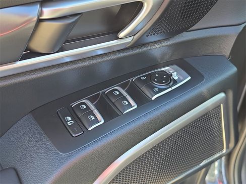 New 2025 Kia Telluride S image 20