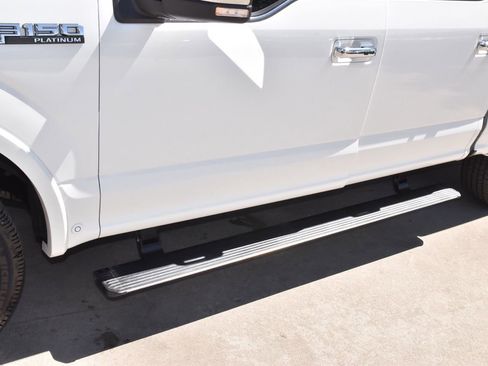 Used 2020 Ford F150 Platinum w/ Equipment Group 701A Luxury image 37