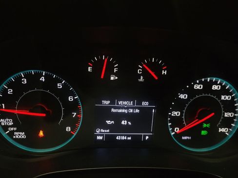 Used 2024 Chevrolet Malibu LT image 23