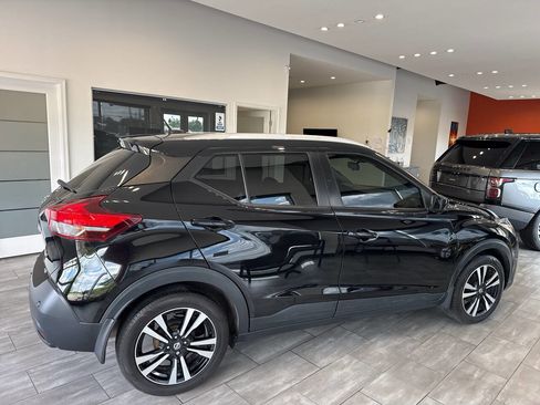 Used 2020 Nissan Kicks SV FWD image 20