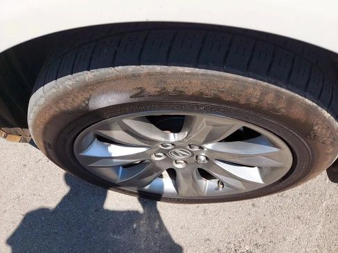 Used 2011 Acura MDX w/ Advance Package AWD/4WD image 9