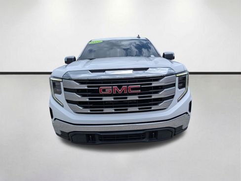 Used 2022 GMC Sierra 1500 SLE AWD/4WD image 9