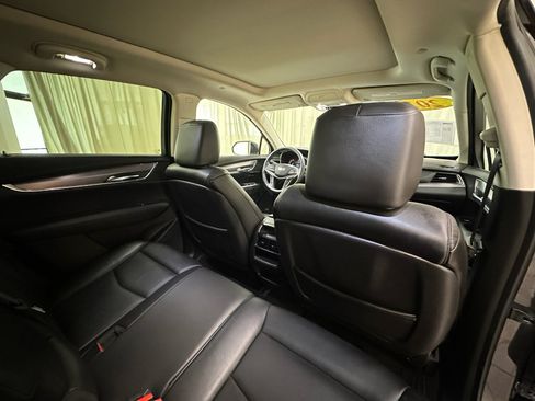 Used 2017 Cadillac XT5 Luxury AWD/4WD image 20
